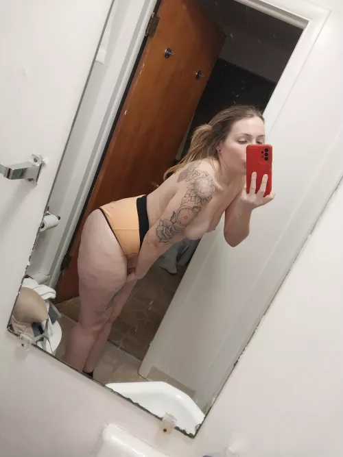 I used granny's tonight.. thongs work better by marbearrs