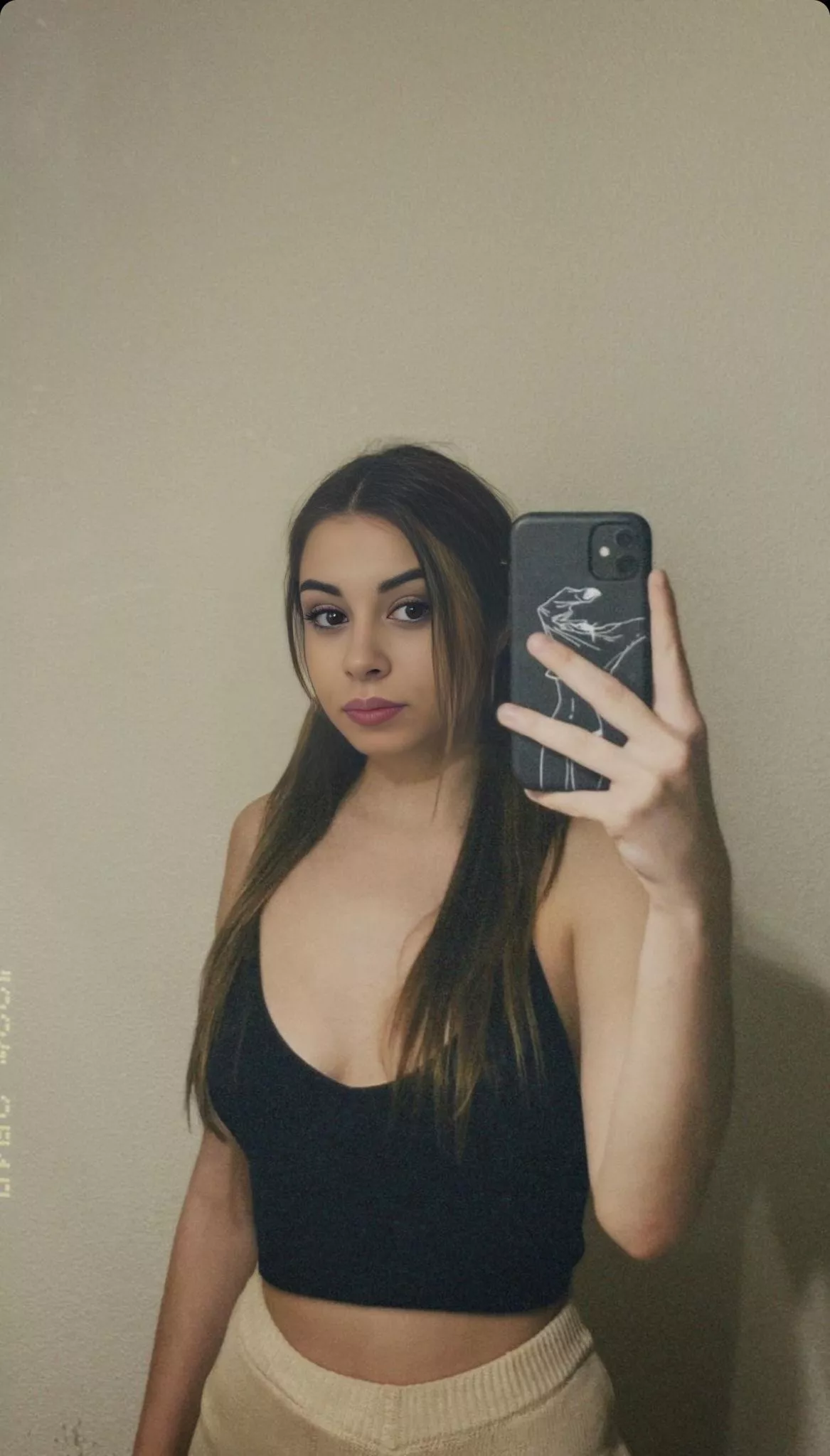 If we lived in the same hostel and I was stuck under the bed completely naked, would you help me? posted by ivicastrifemk