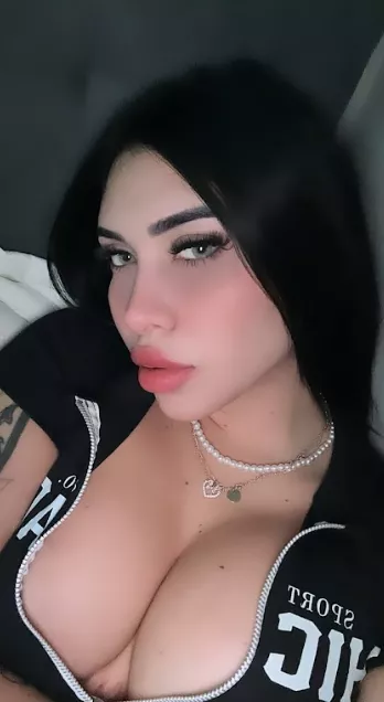 Just getting ready to go out posted by steady_handsgg