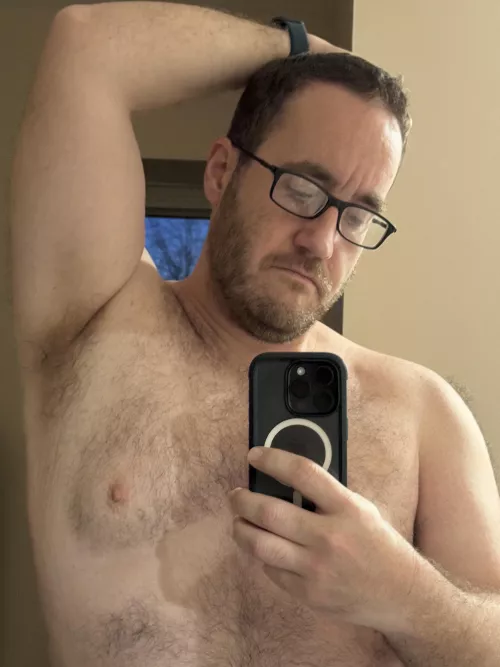 Morning stretches. 😉 by runningthefataway