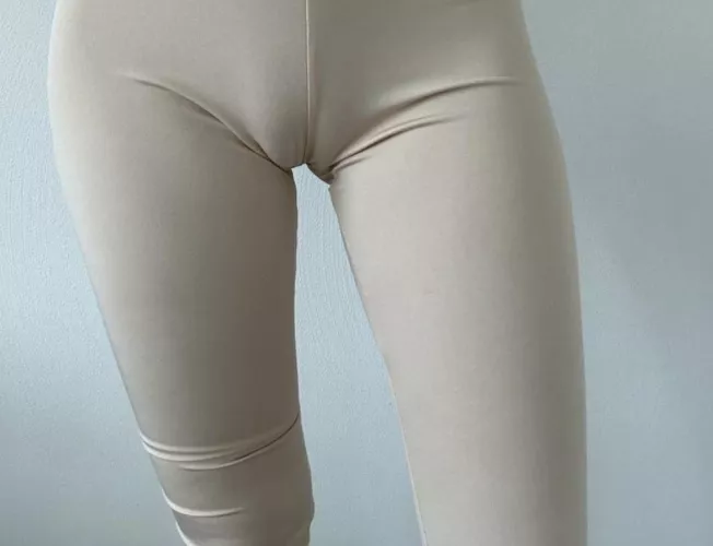 My homeoffice toe by HannaHotwife26y