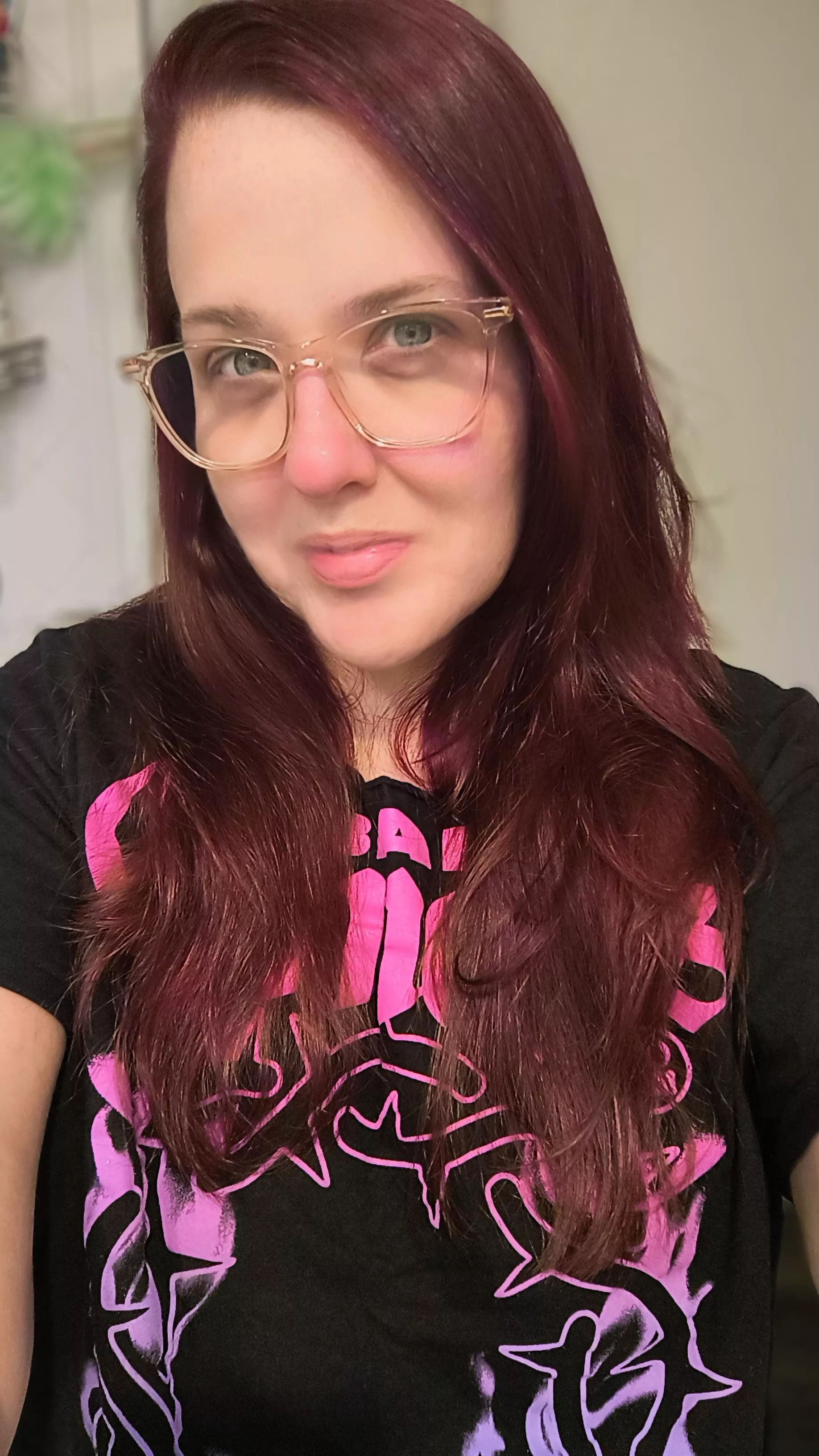 No makeup. Touched up hair color 💜 posted by MissW0rld51