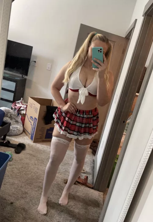 Stockings make legs look so much better by naughtyblonde7