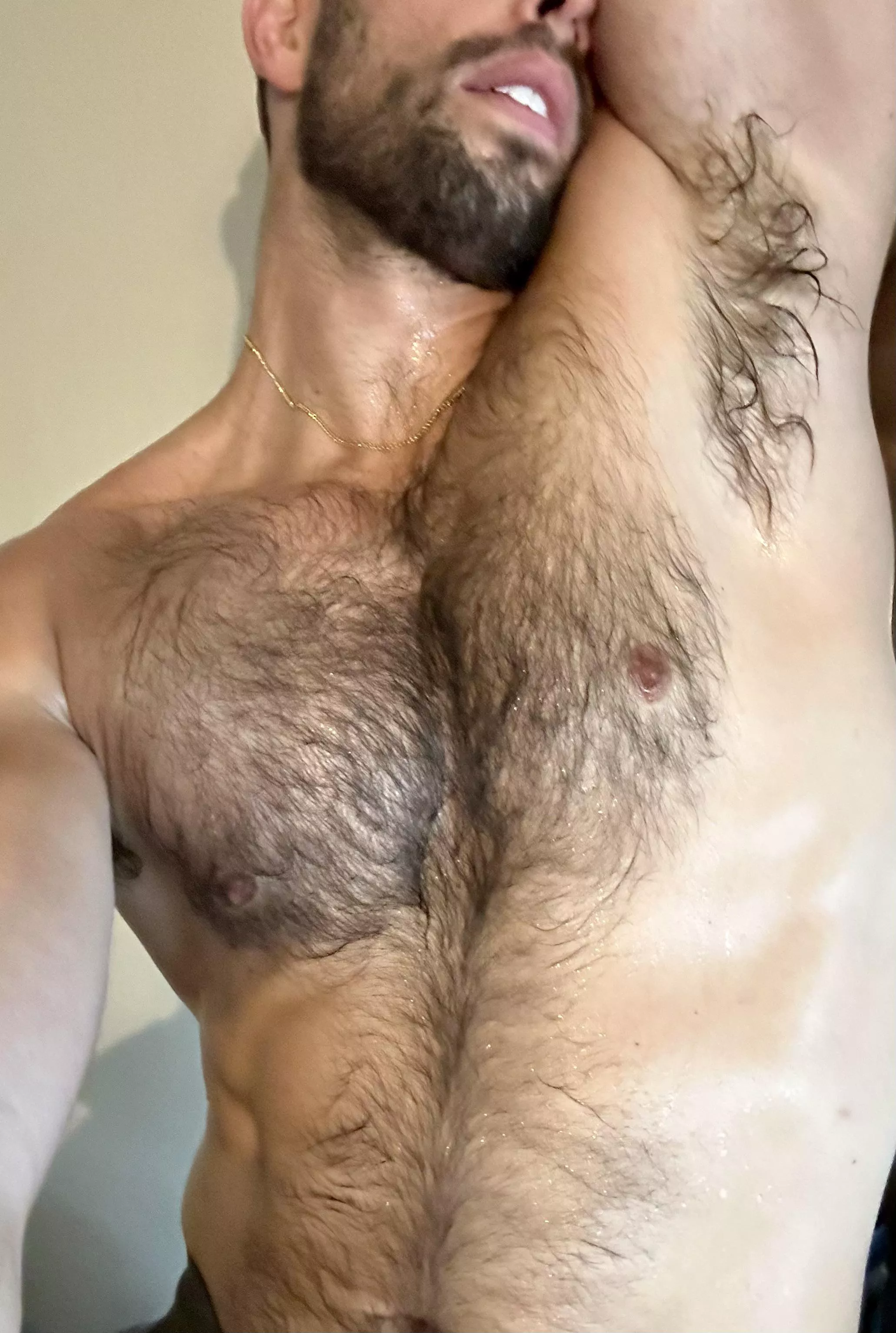 That post-workout scent posted by sweatygymcouple