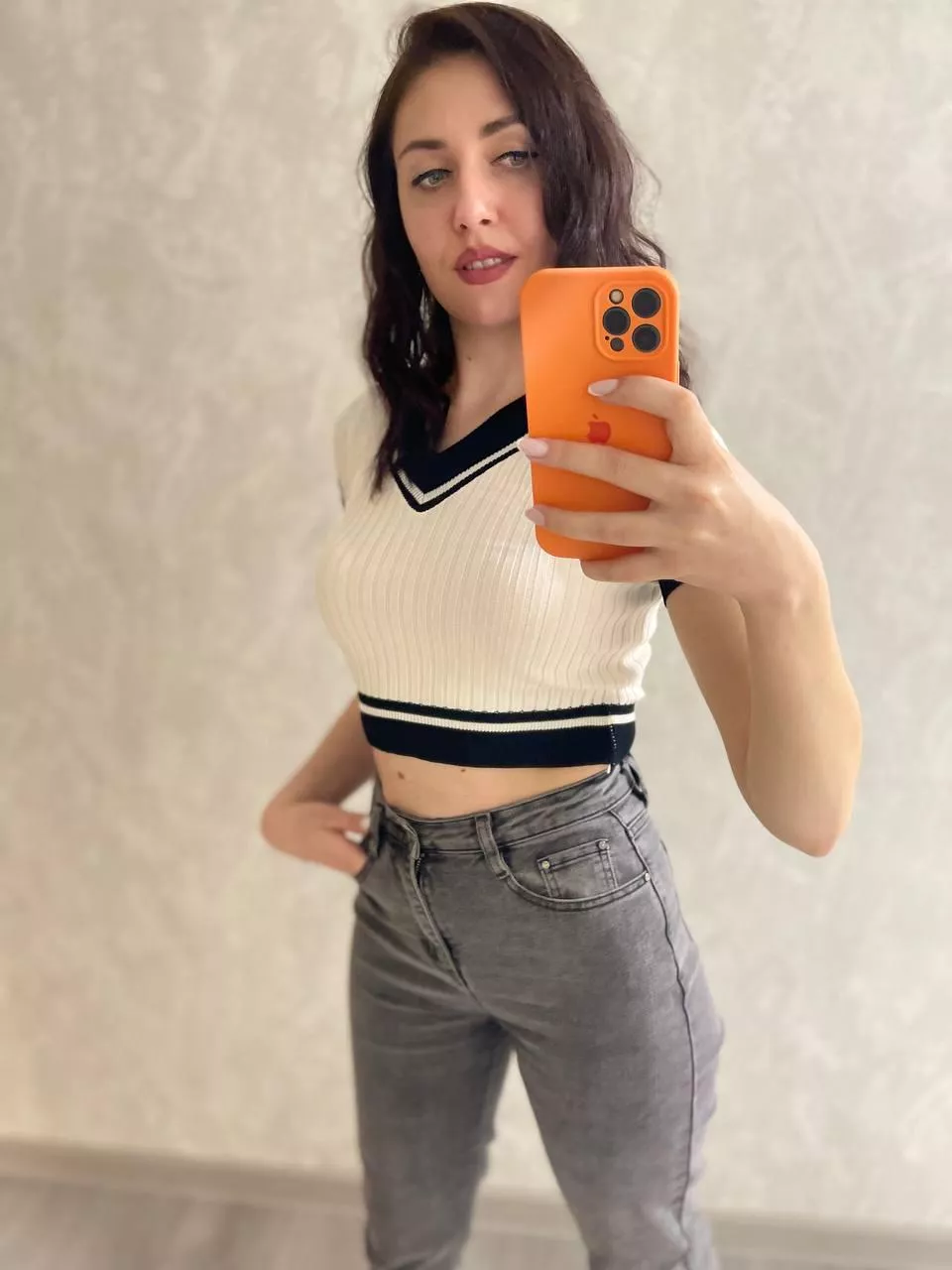 The view in the mirror, is it the best part of our lives? ✨🤔 posted by mariy_love