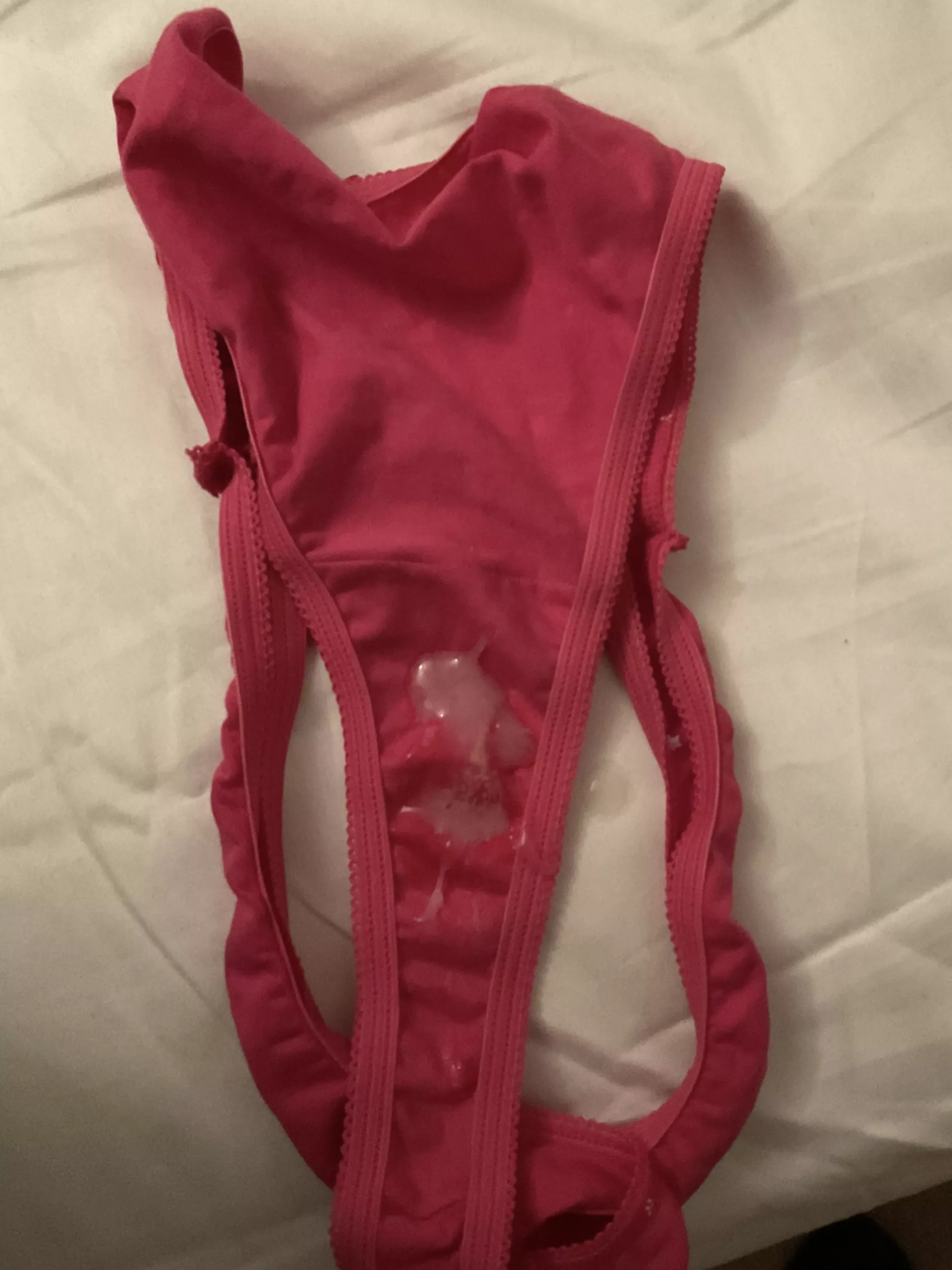 They smelled so good I had to fill them with my cum posted by Sniffer1969