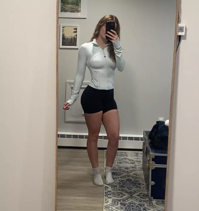 This gym fit really compliments my body ☺️ posted by hornyhamburglar