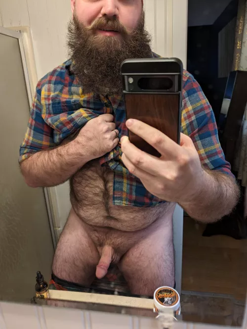 This is why when your IT guy works for home your tickets never get answered.... 😁😏 by BeardedAnonnn