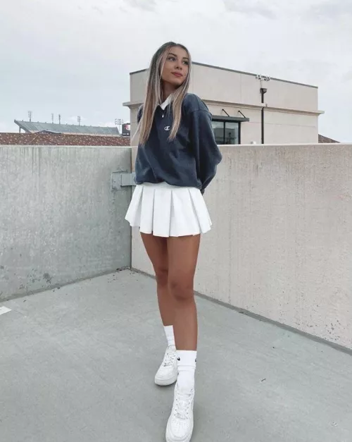 Tight and short, both me and my skirt . by ivicastrifemk