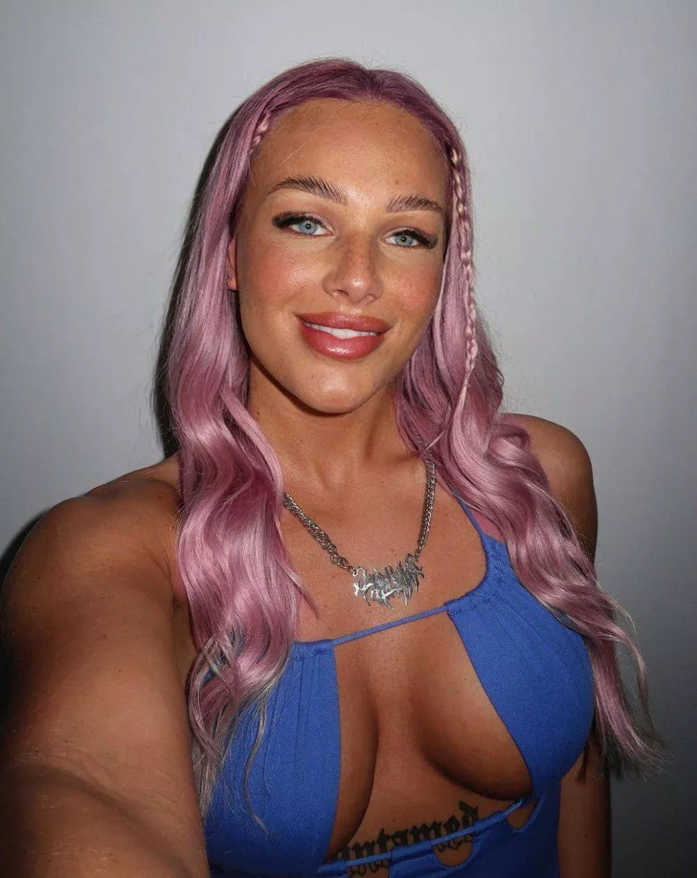 You never thought I would be wearing a bra. posted by fan1905