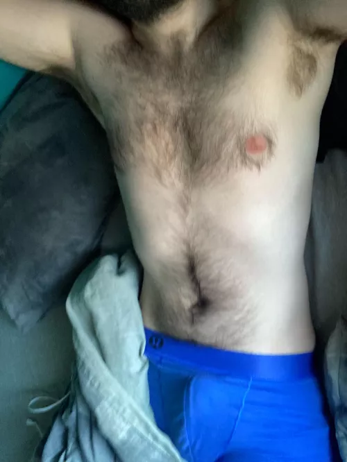 25 curious bro looking for similar. Goon out to some porn? Bottoms with a nice ass welcome too. Sc: owie1226 by Broanon20