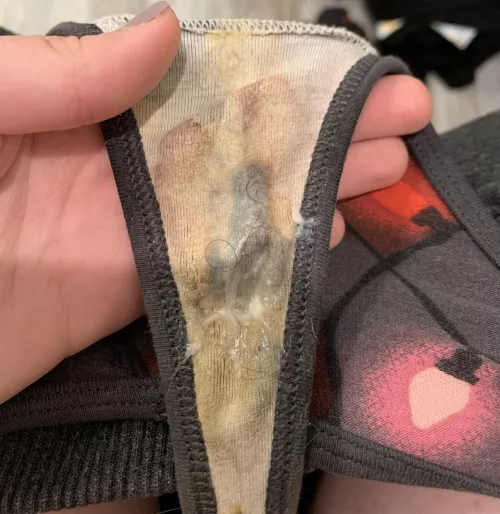 A gusset to light up your day🥰 by sugarandcyanidee