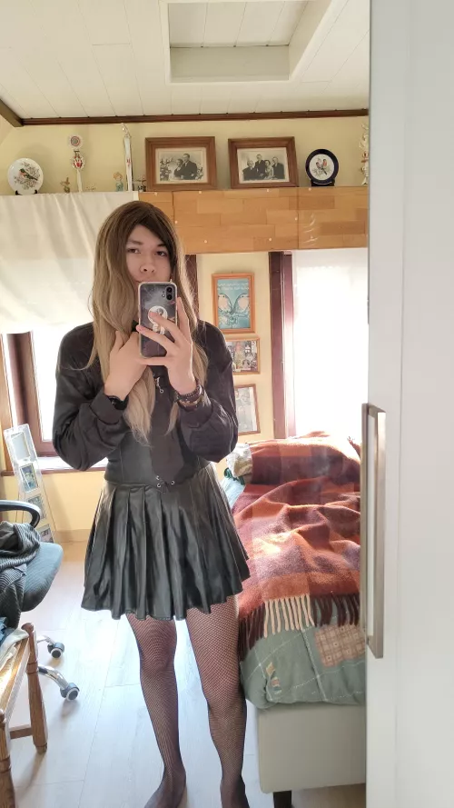 A very manly man btw by avrg_Femboy