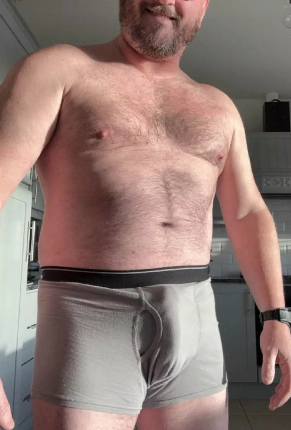 Any girls like chubby old daddy’s? [52] posted by Daddyknowsbest2023