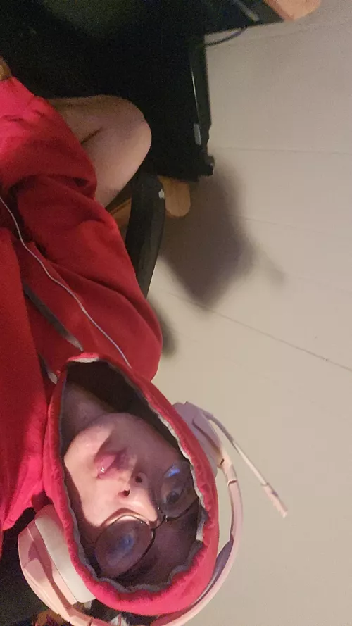 Anyone wanna play ow2? Add my snap KiwiFruitkake by Flesh-Light-417