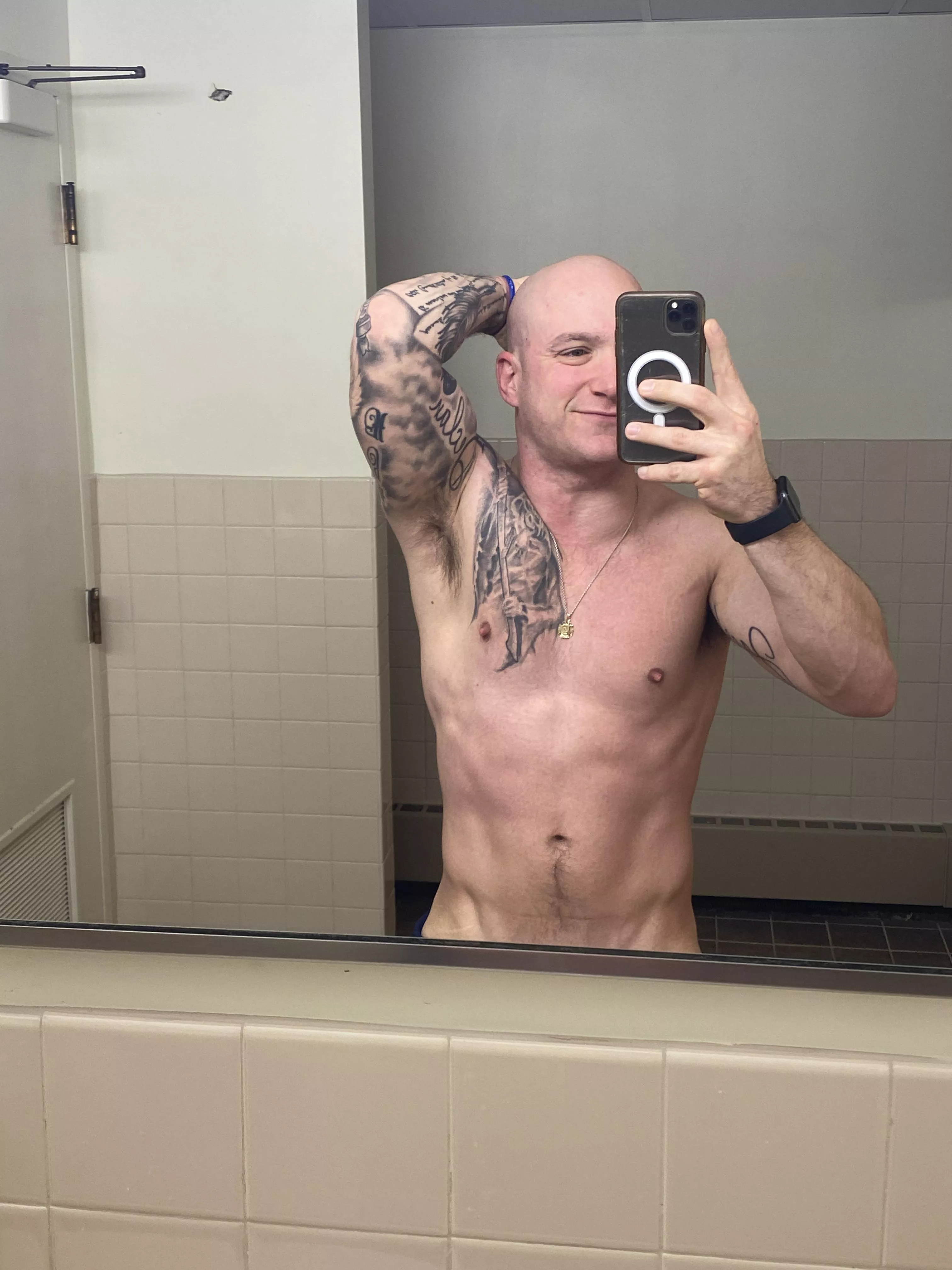 As the warm weather approaches I’m gonna try to lean out! posted by Astr0nauts