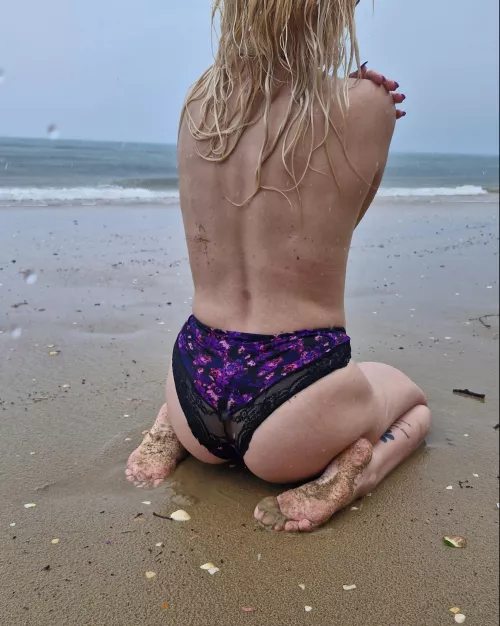 Beach was nice by YourKinkyFantasy