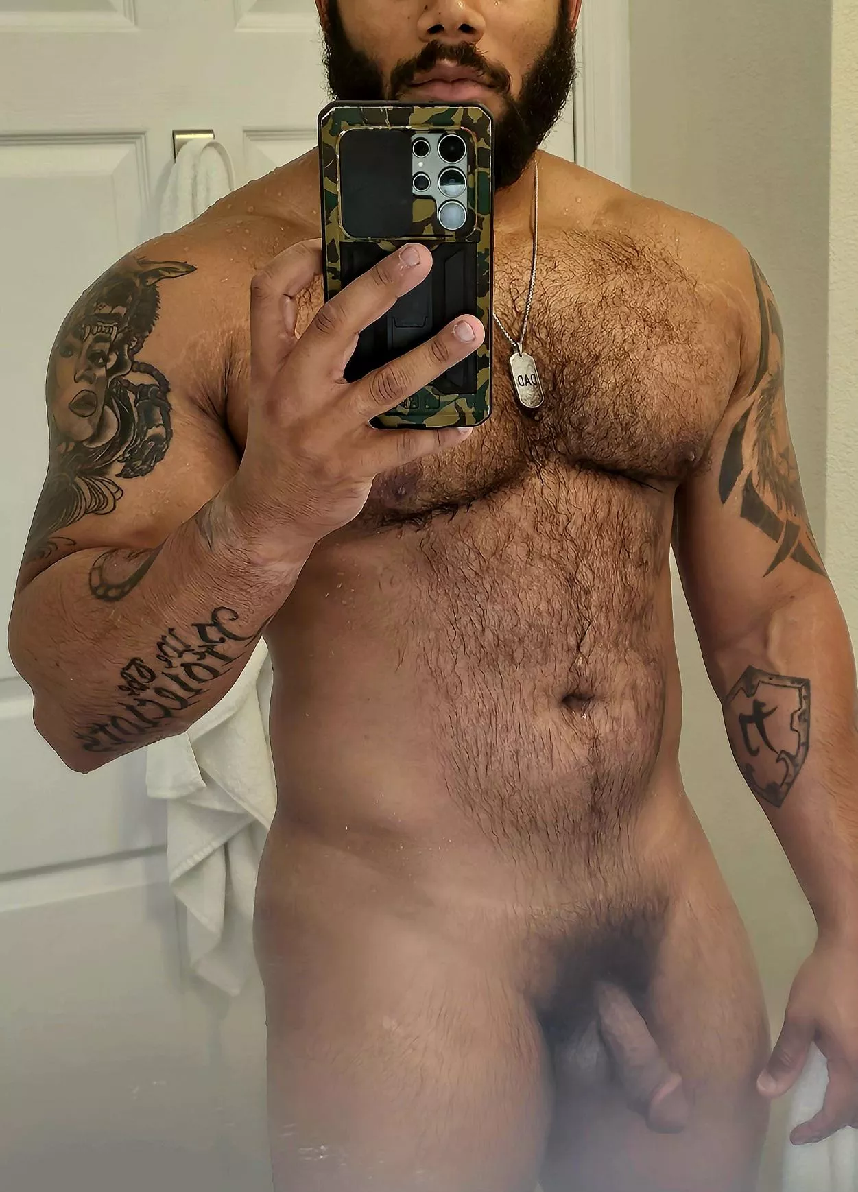 Beef Cake 😈 posted by Ayrwolf1989