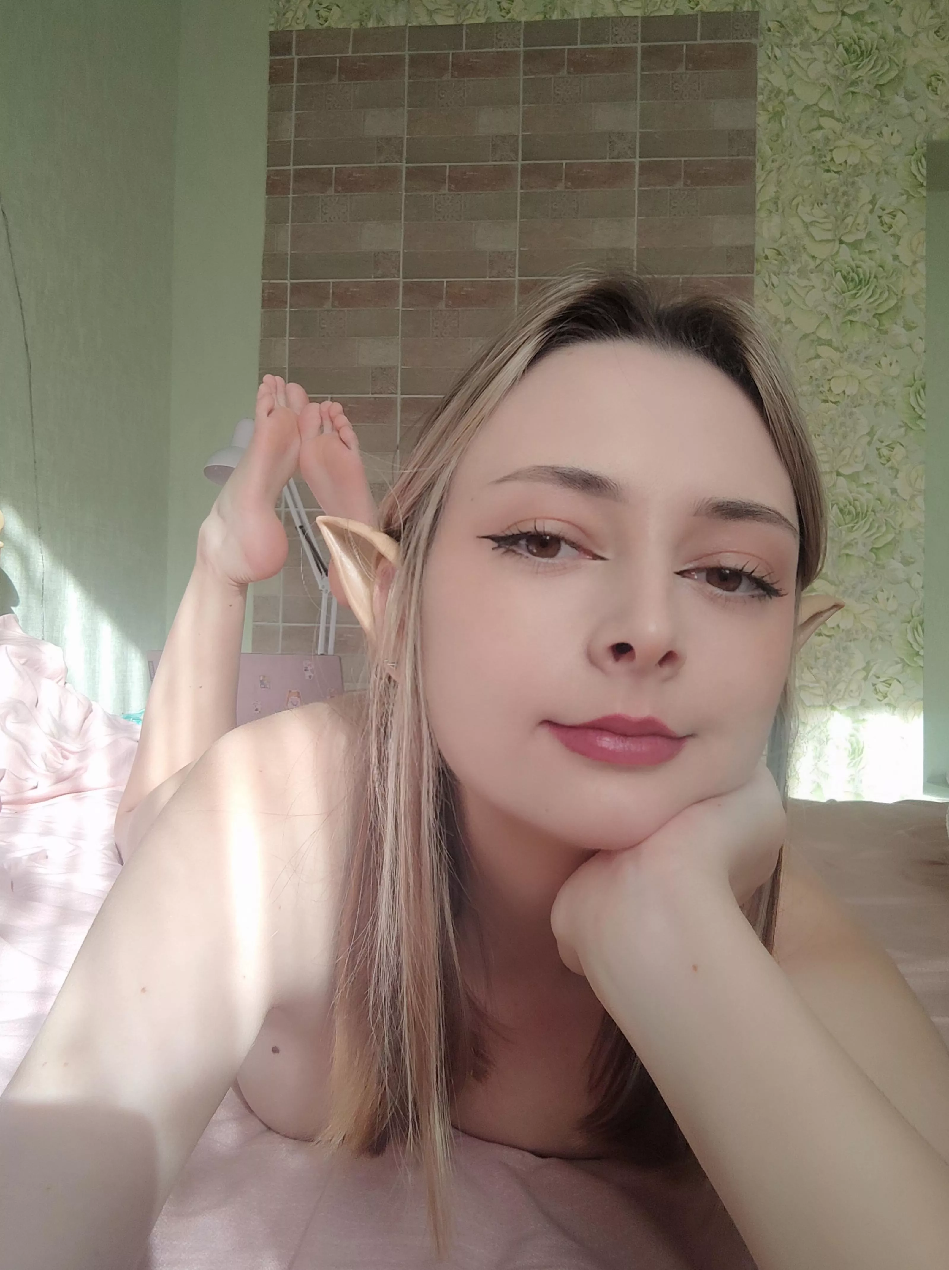 Bet u would like seeing such a good morning selfie posted by Competit1veMud