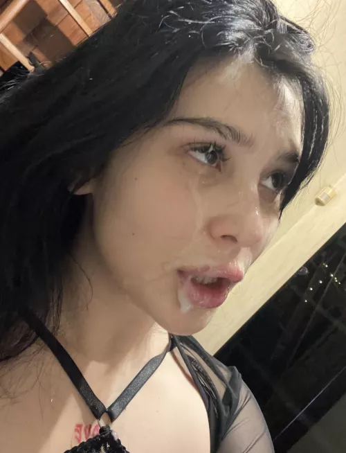 Cover me with your semen! by Tiedbonasa