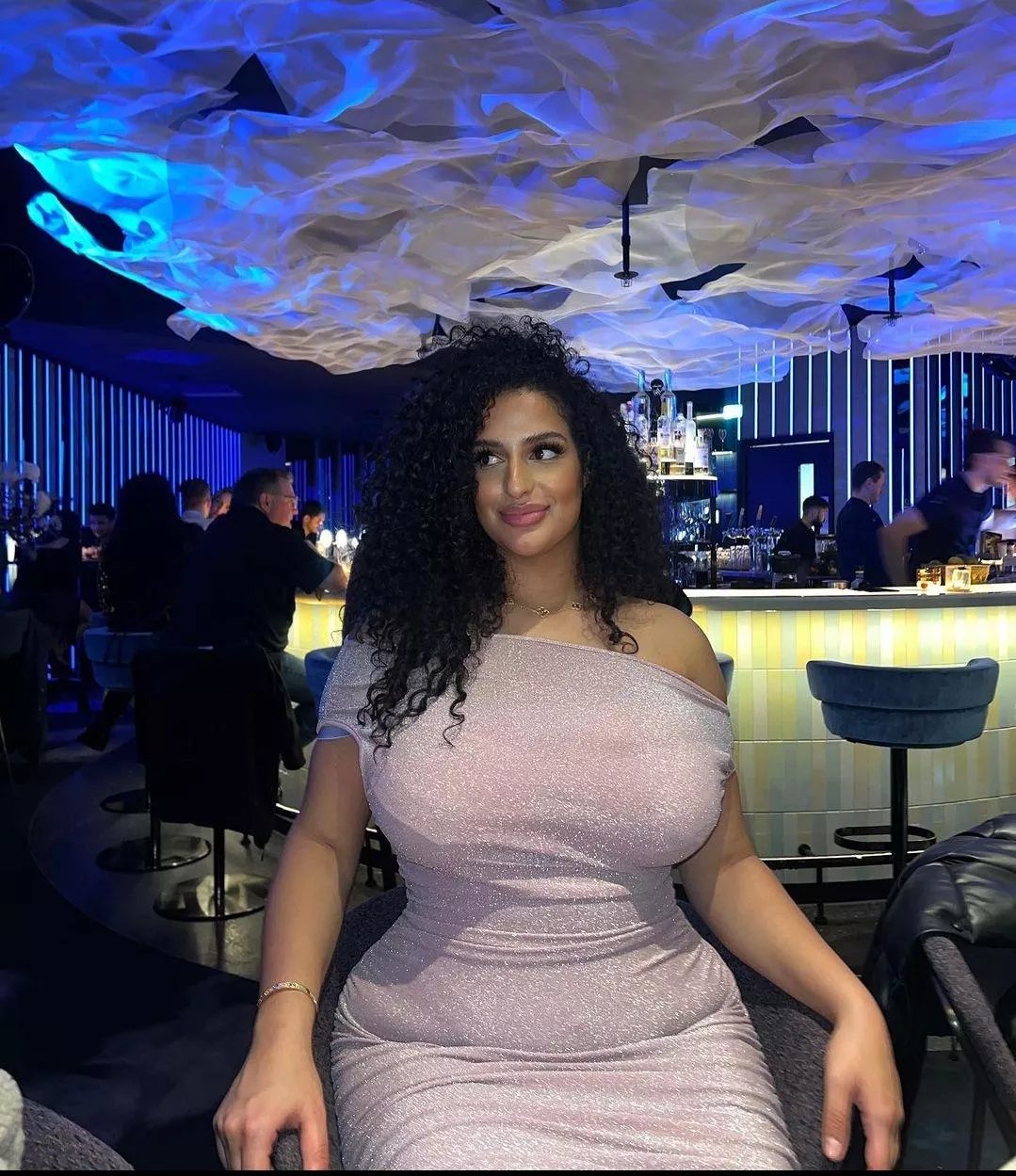 Curvy posted by killergee6