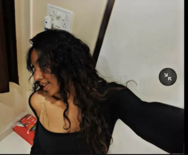 Desperation or delebration let me know in the comments by No_Alps2830