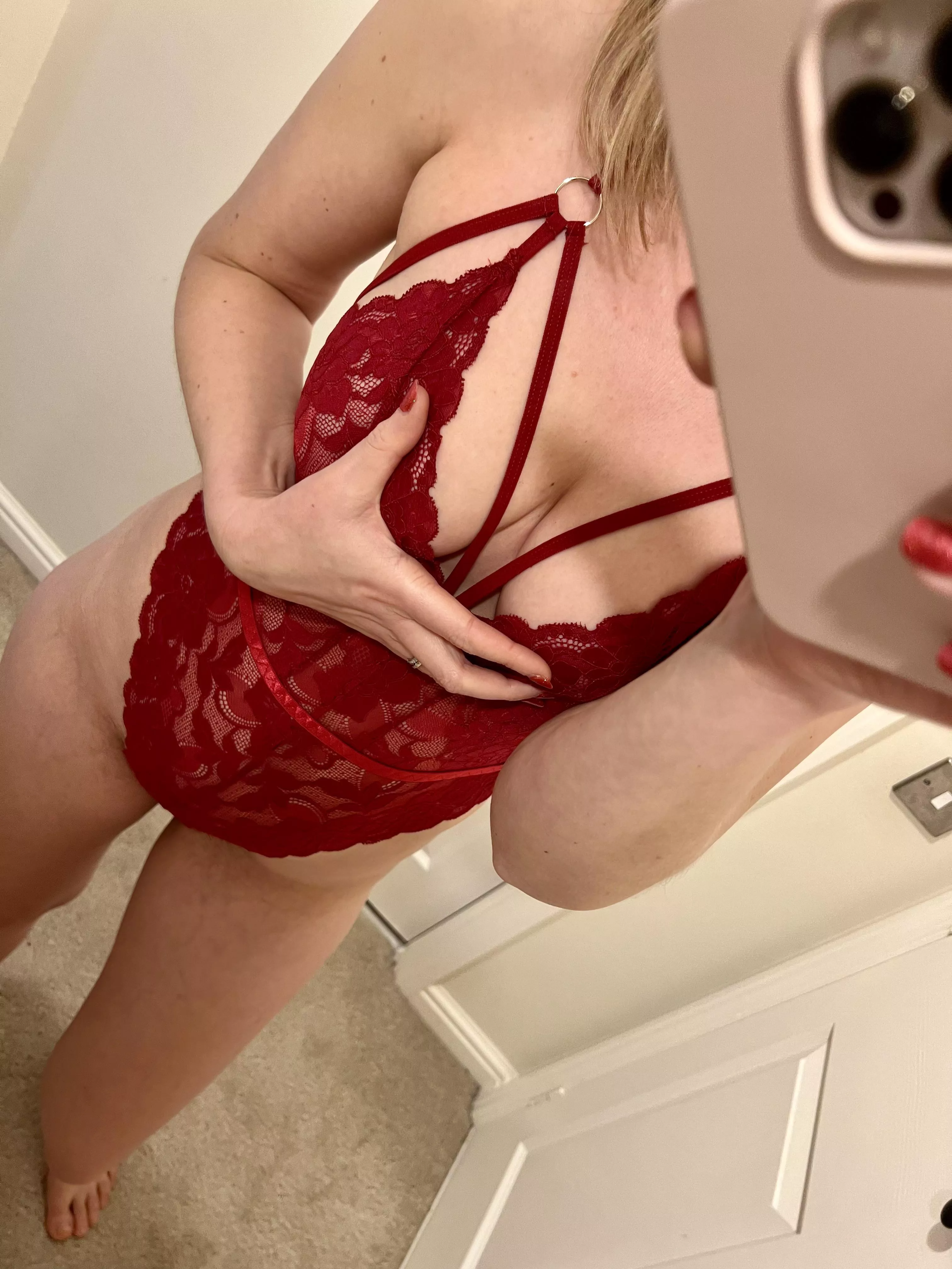 Do I look good in red? posted by xkatyloux