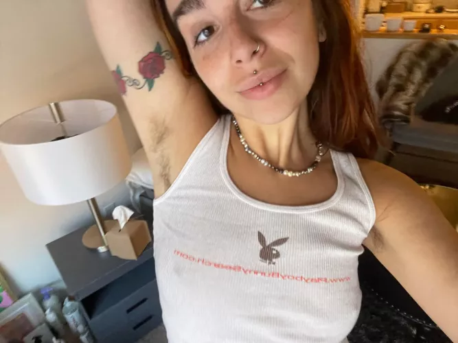 do older guys prefer shaved or bush? by kmifghfghfghyt