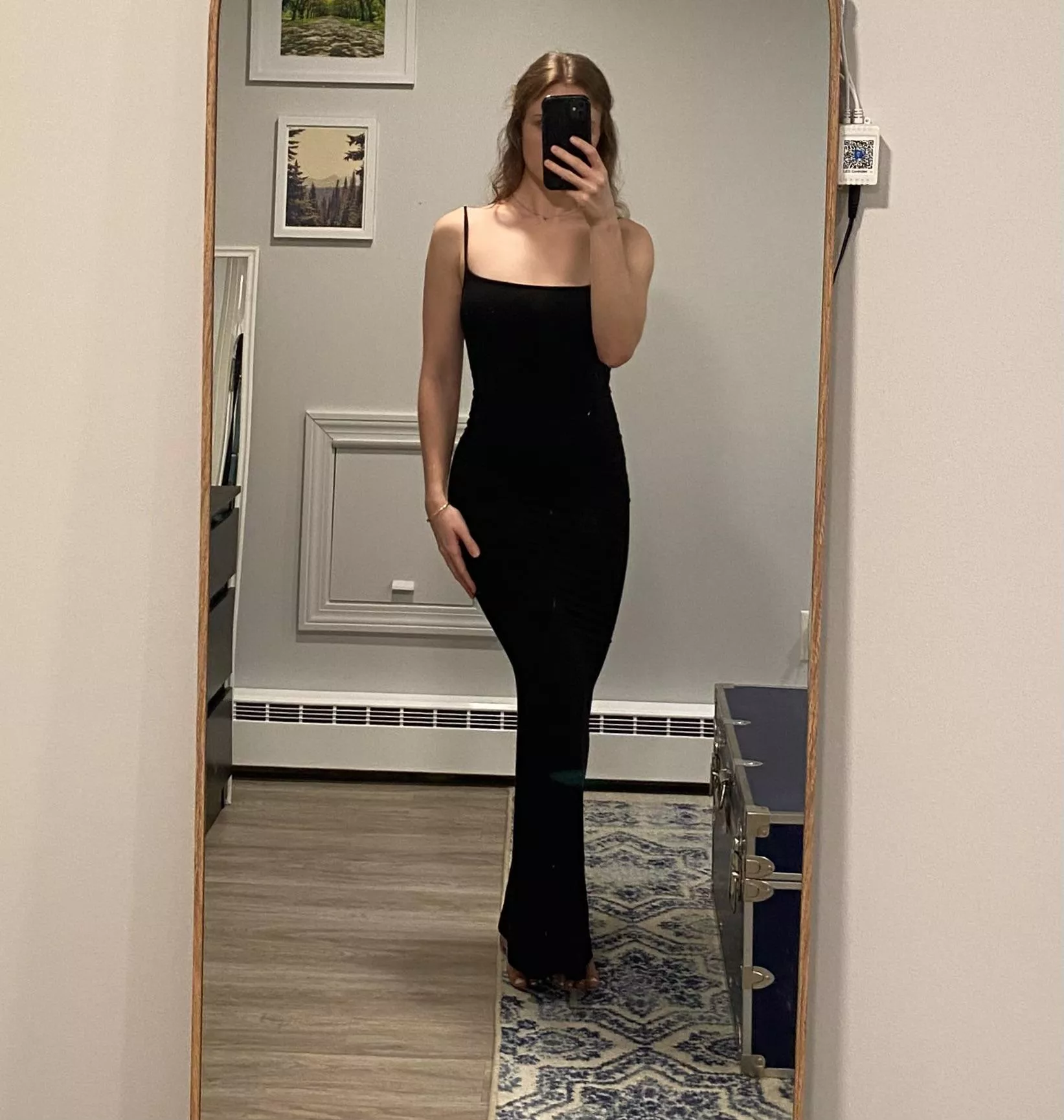 Feeling sexy for you 😉 [f] posted by hornyhamburglar