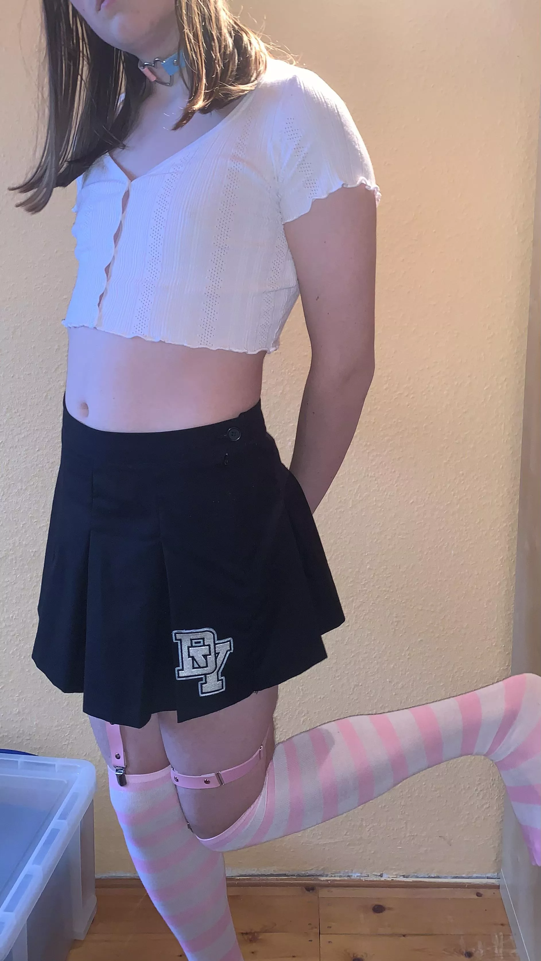 Felt so cute in this >~< recently bought these garters too posted by SobbyGurl