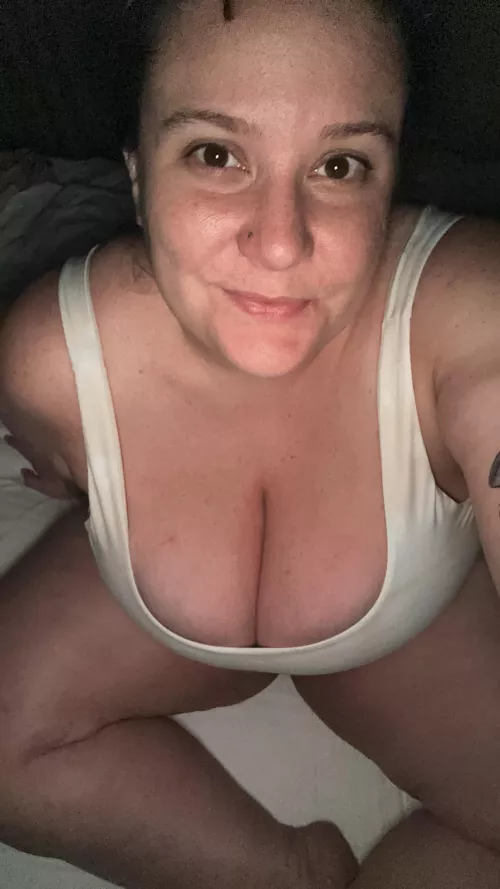 Goodnight, hun! by NeedSnacksNow11