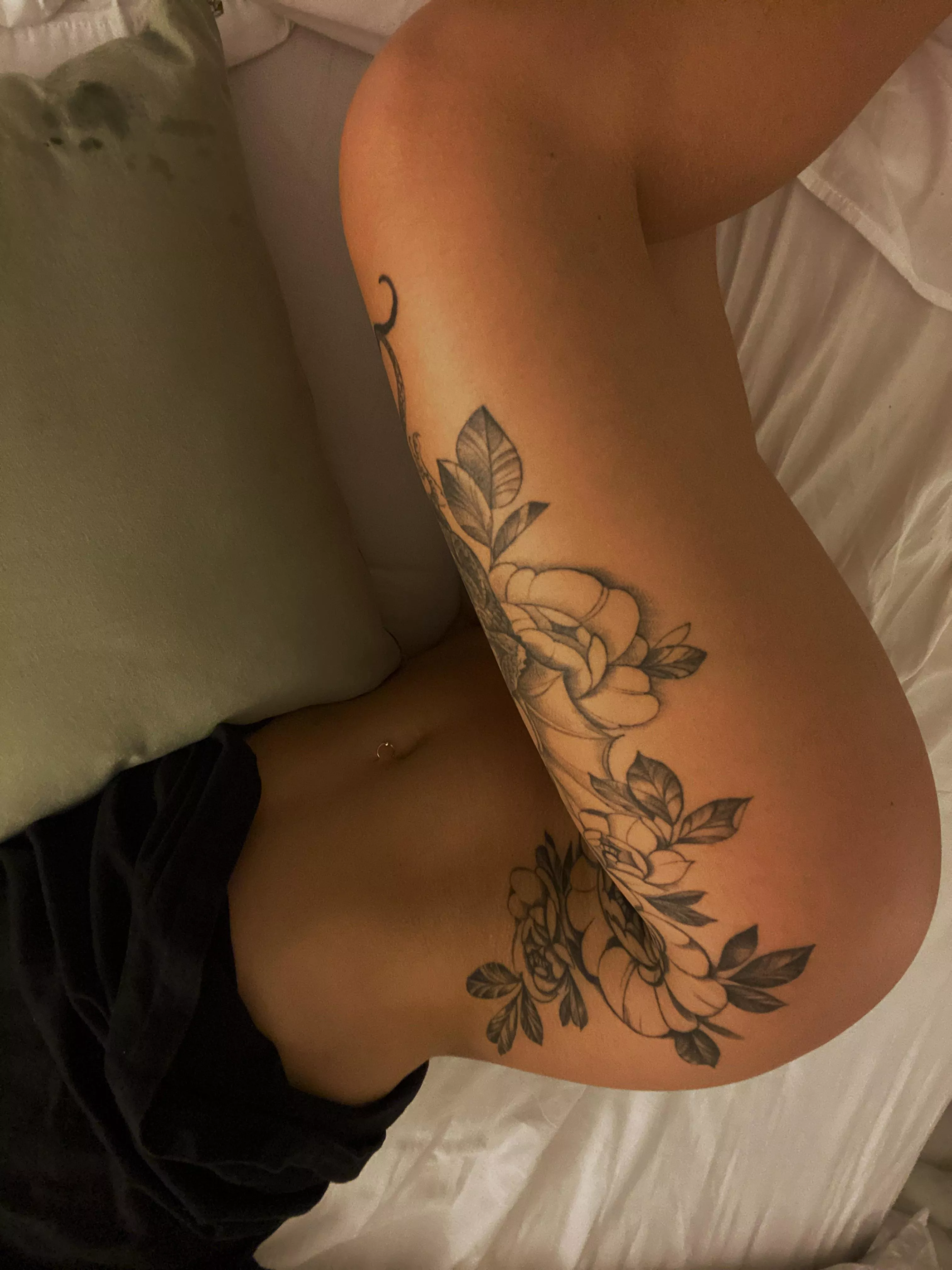 Has your girlfriend sent you nudes or do I have to? ;) posted by lasuperchava