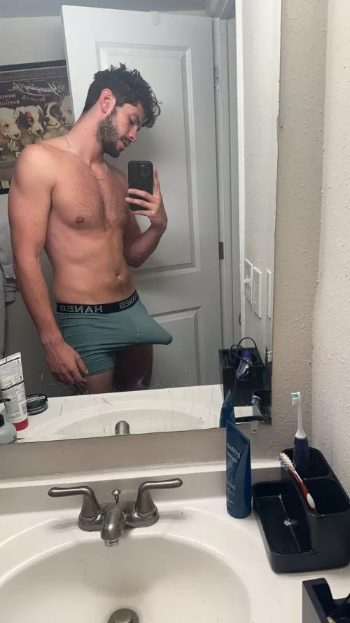 I don’t even now how it’s staying in 😉 by BlacksmithCertain333