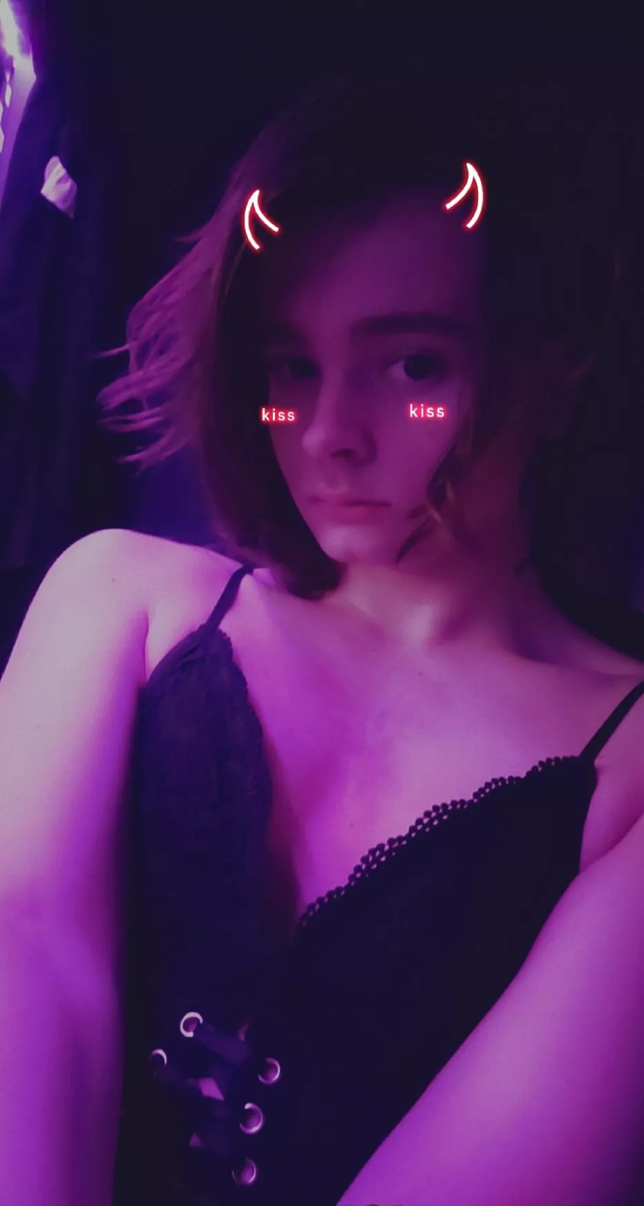 I got a new crop top thingy! :3 posted by EXTREMEidiot03