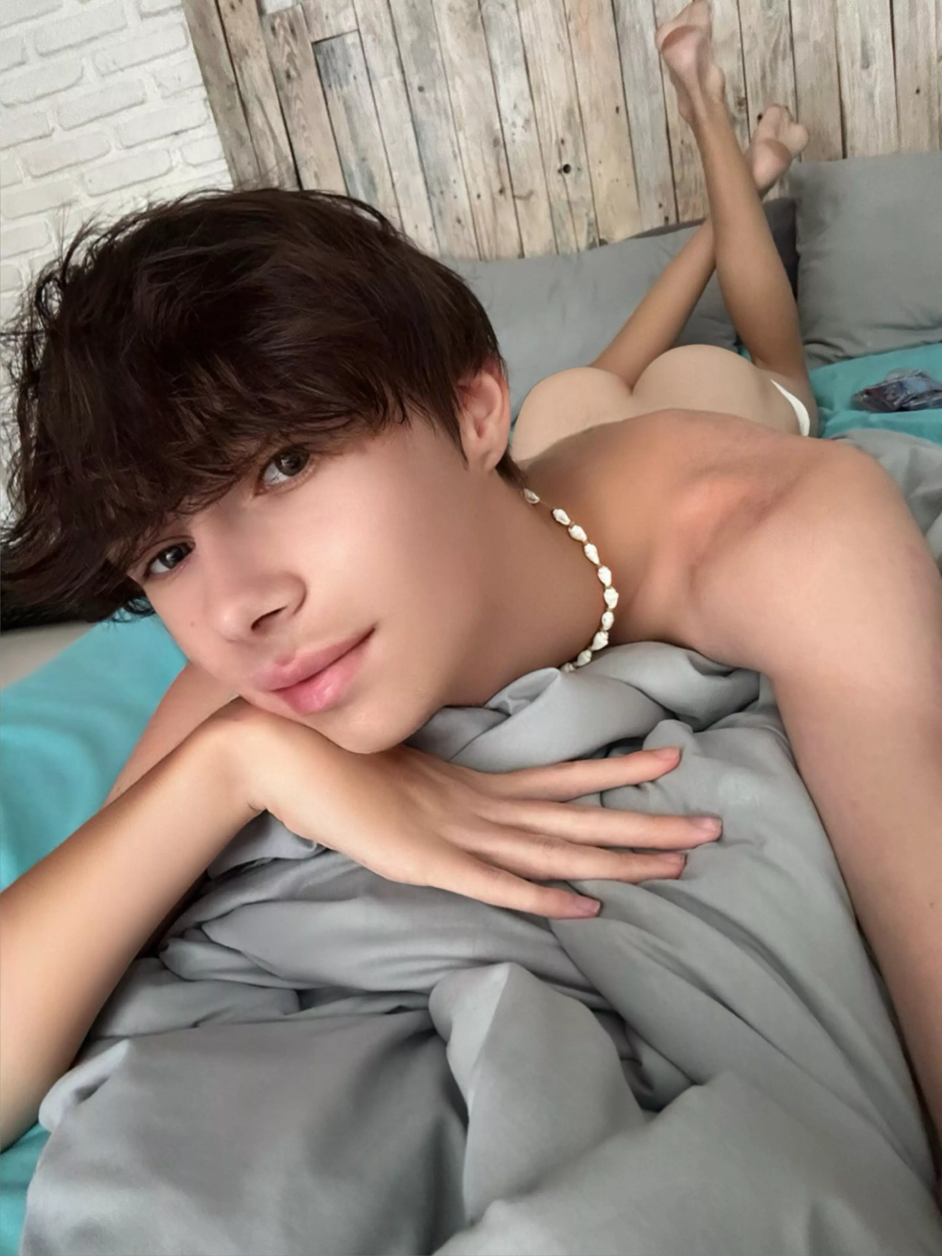 Is my twink ass fuckable? 🫣 posted by Strange-Teach1255