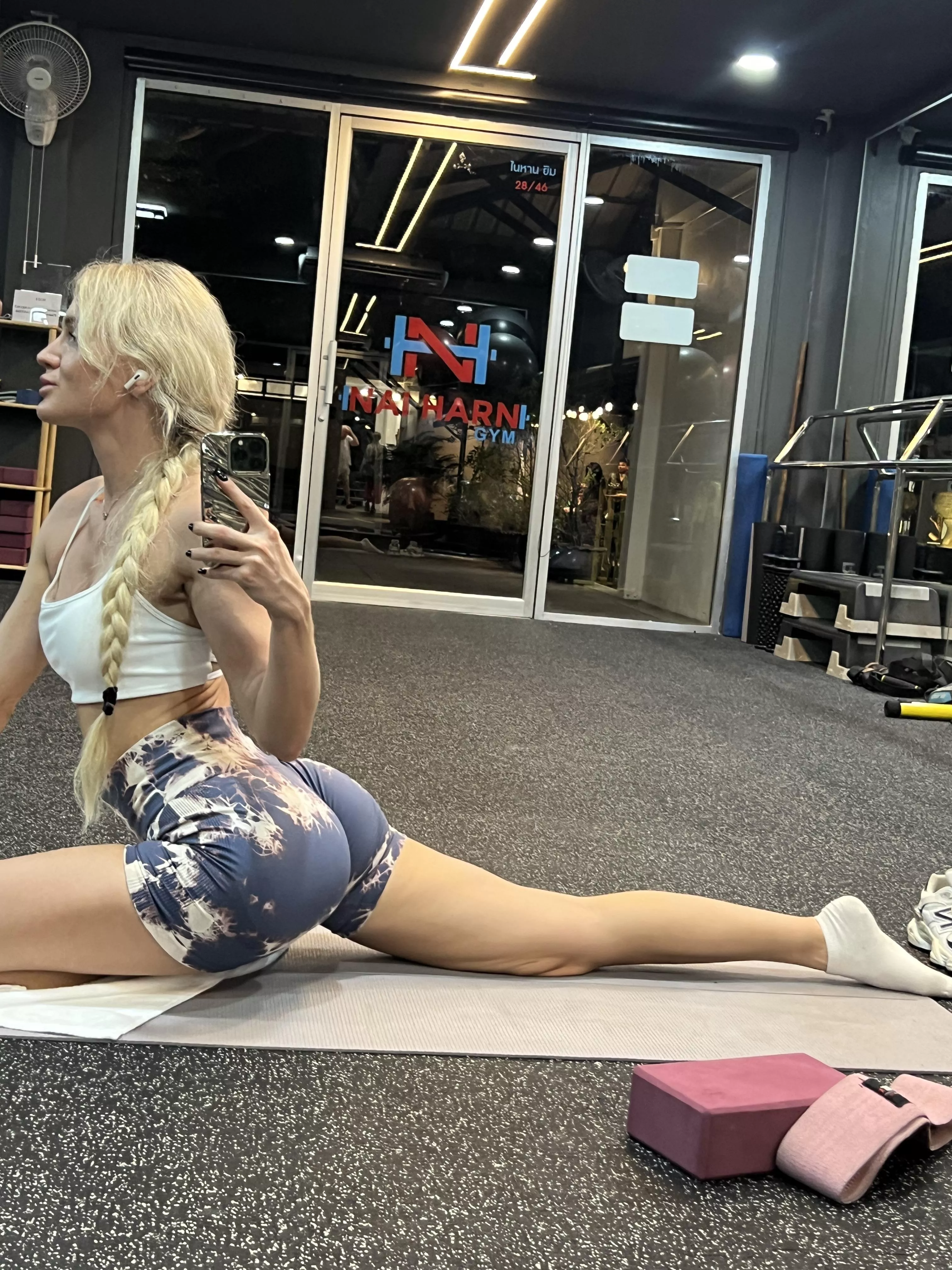 It is important to keep your feet warm and comfortable during training [F] posted by white__pony