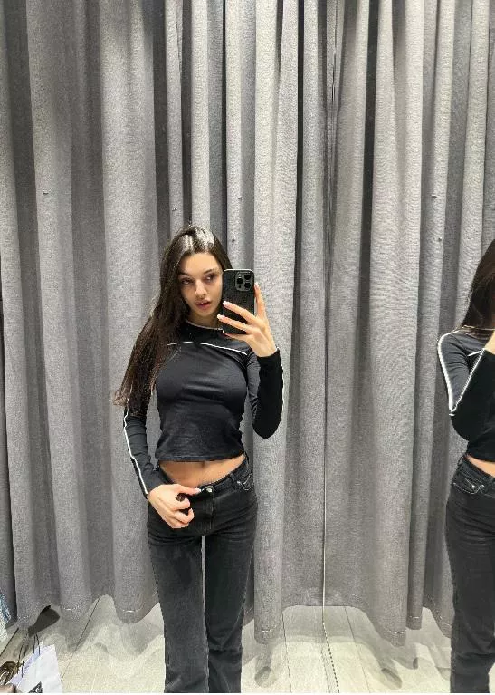 IUTR posted by AarikaCherry