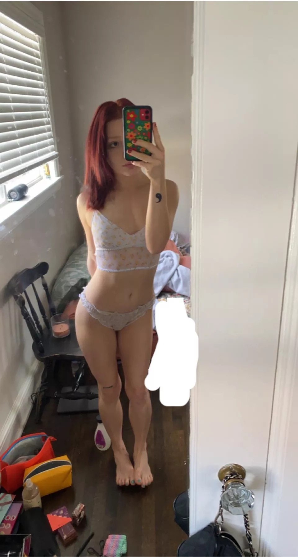 Just turned 18 this week!! What would u do to me if you only had 5 min? 🥰 posted by Hot_Post7398