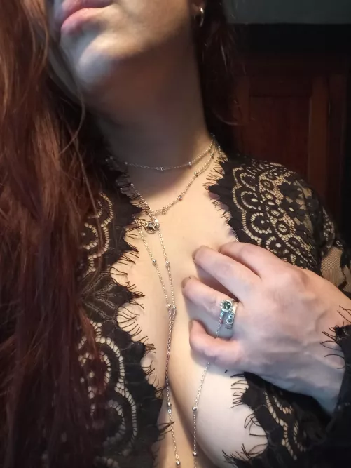 Love Sonnet XI by agrestalwitch