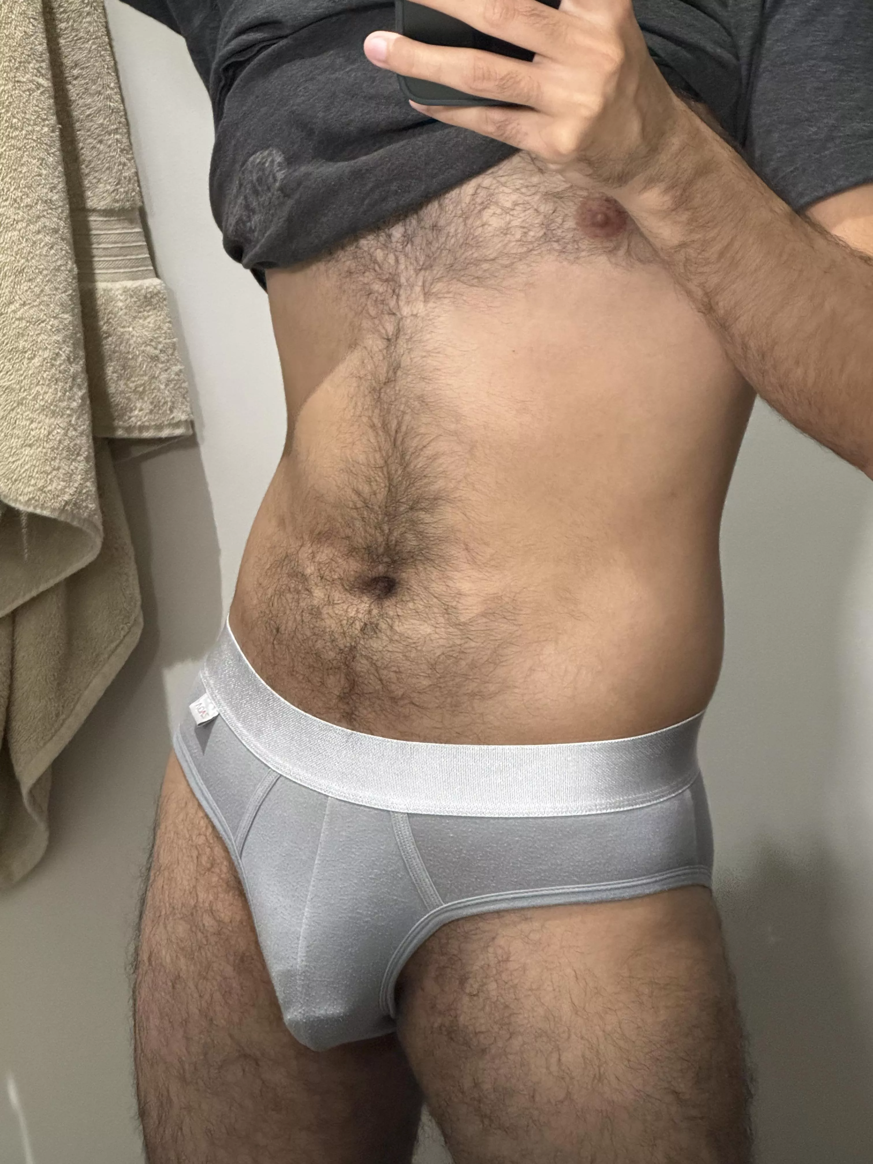 Love the way my bulge looks posted by harrybriefs