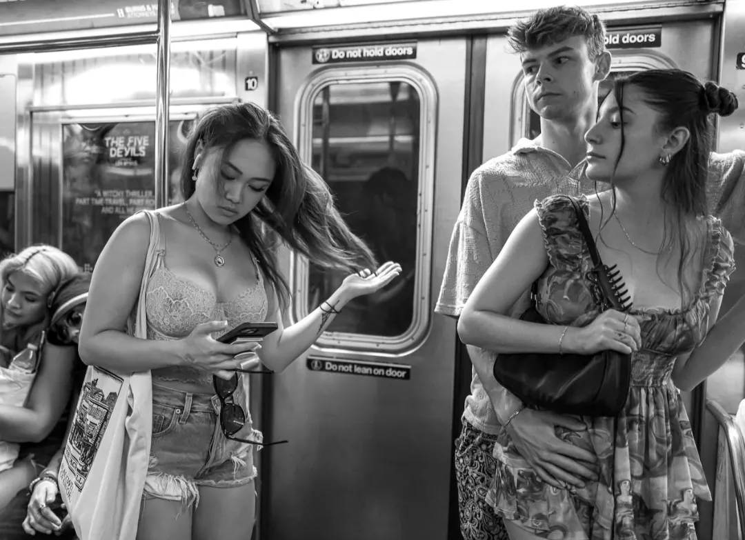 Nothing he can do to stop her looking posted by Southern_Egg7540