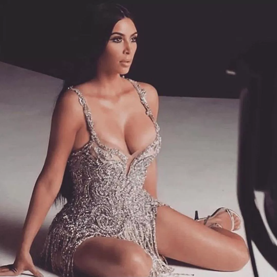 On her knees posted by NoNeedForSecrets