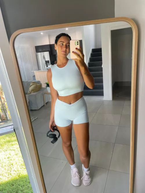 The morning starts with a run by coldgusto984