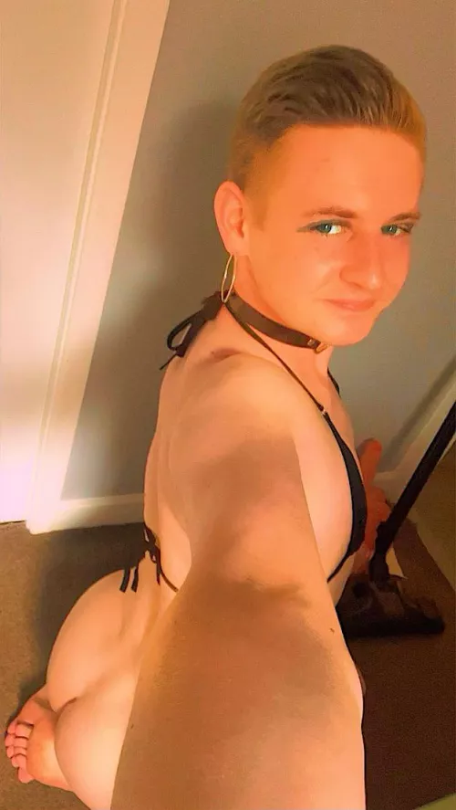 What do you think of my gorgeous soft soles in my bikini? 🌈 by suckmyboytoes