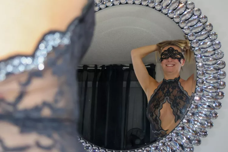 Wishing someone was behind me… by TiffanyBlue899