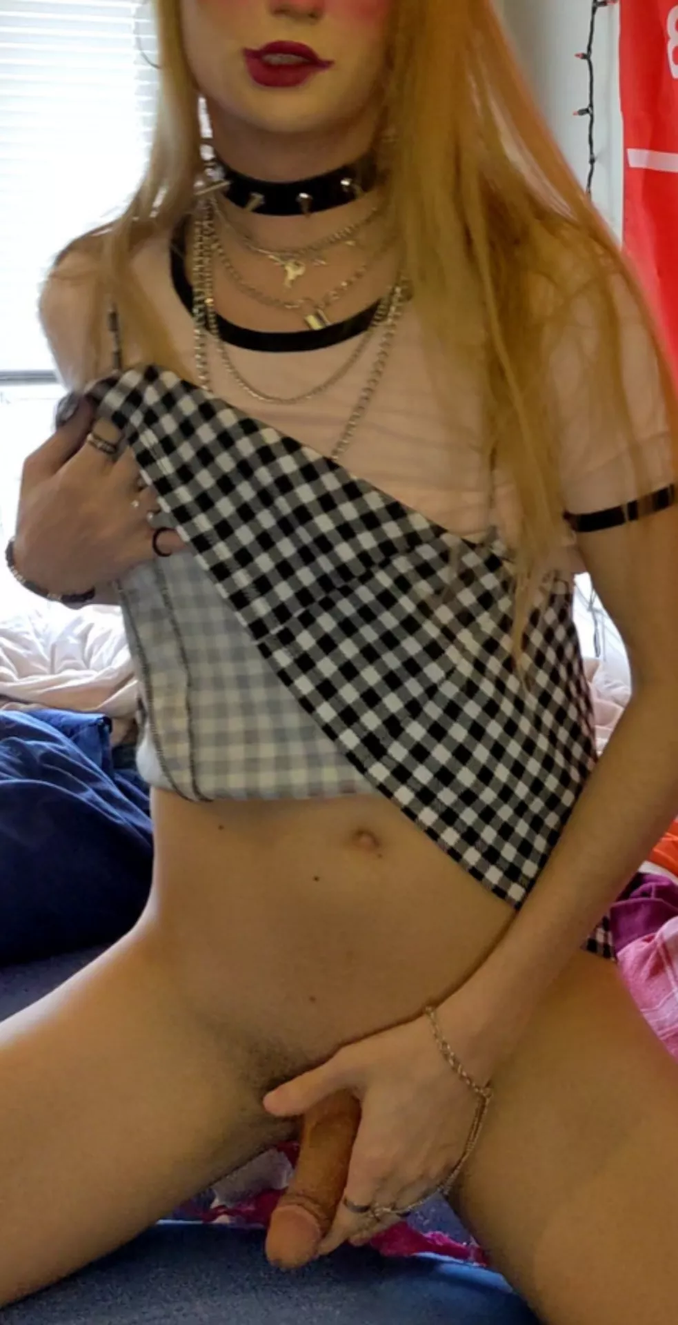 Would you have your hands under my skirt while we makeout? posted by fp1777