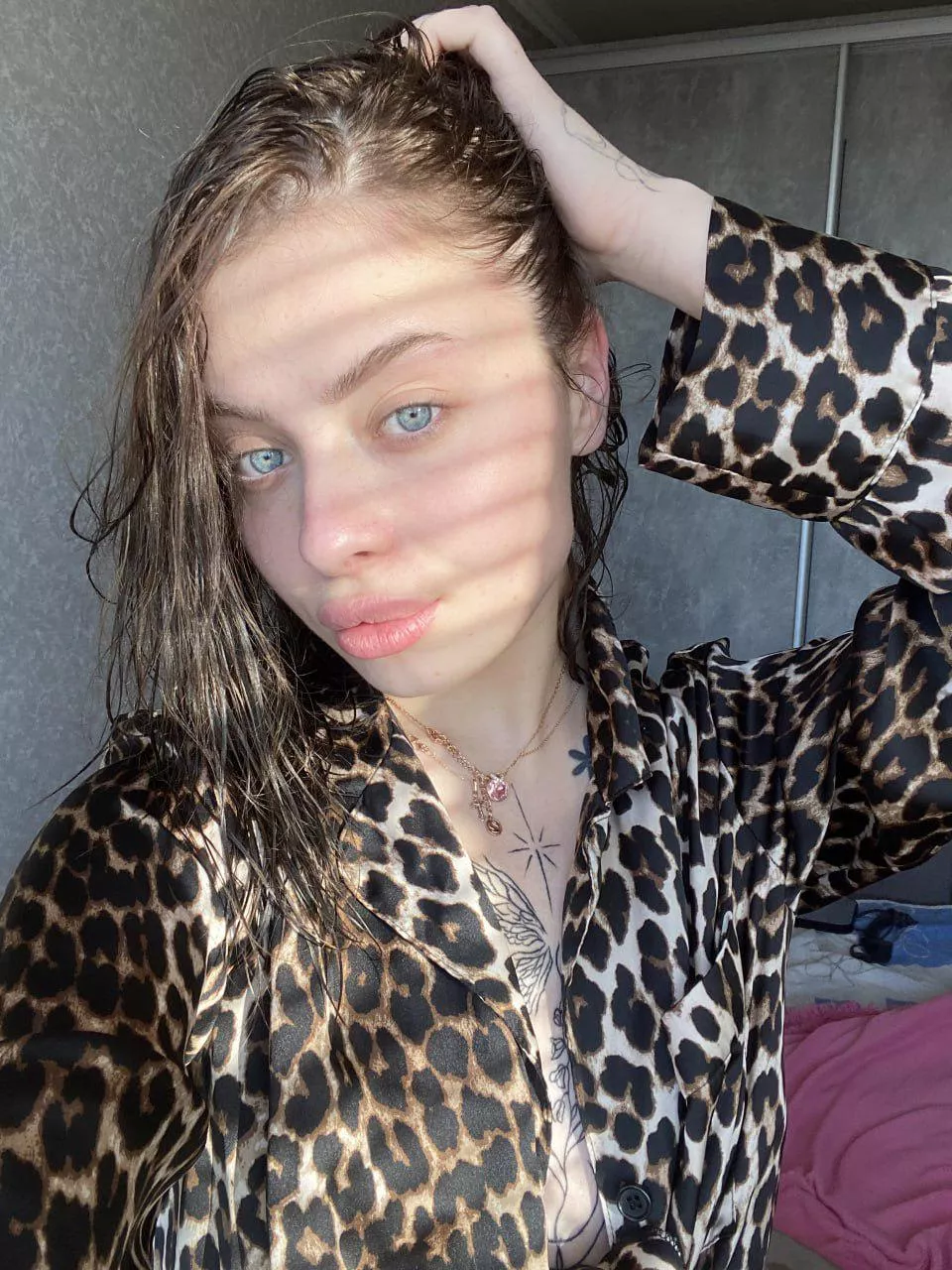 would you say im classy? posted by Salma_Paul