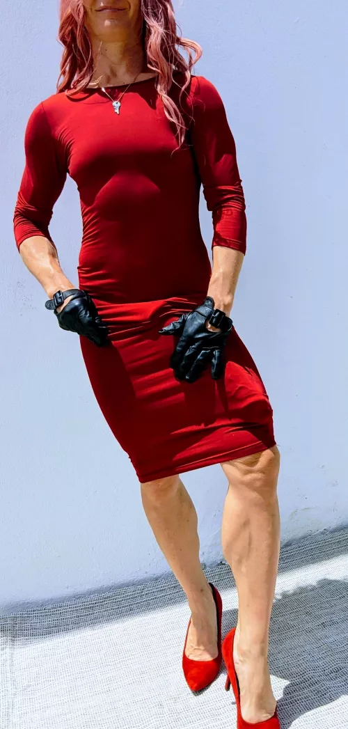 You are employed by powerfulzoyaxxx