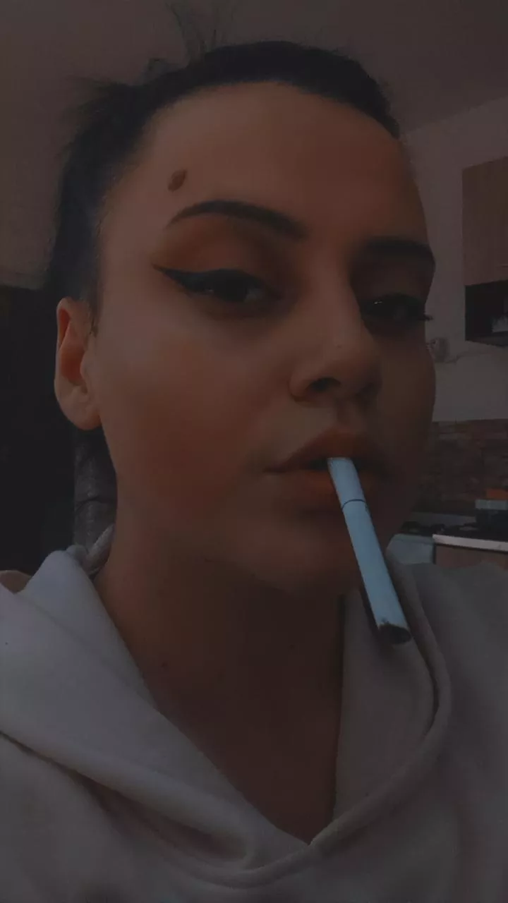 You have no idea how many things I can do while I smoke 😏 posted by giahoney