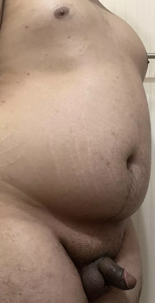 19 hmu any daddy’s i’m very horny to cum with by Long-Sun7702